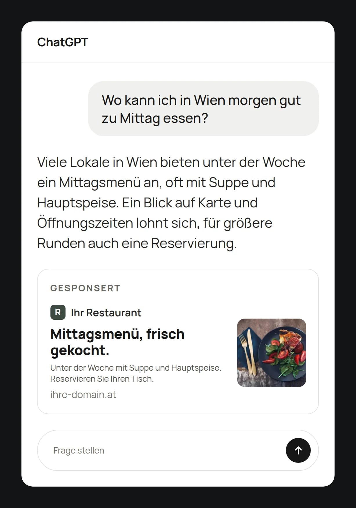 Antwort in ChatGPT auf die Frage nach einem guten Mittagessen in Wien, darunter eine als „Gesponsert“ gekennzeichnete Anzeige eines Restaurants mit der Überschrift „Mittagsmenü, frisch gekocht.“